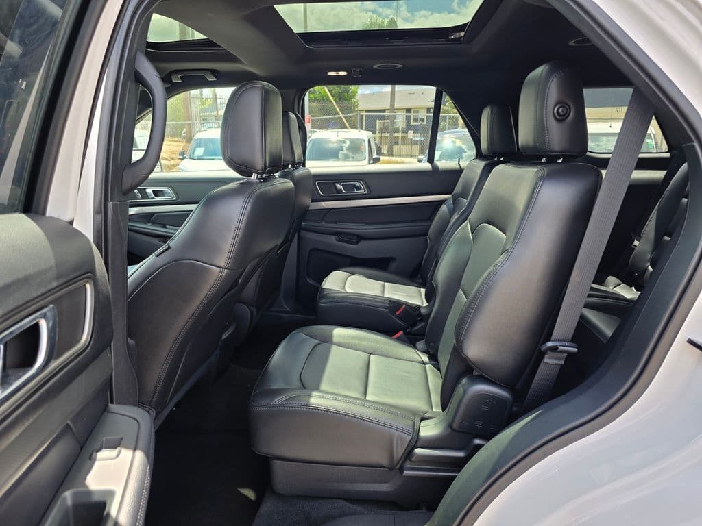 2018 Ford Explorer XLT - Photo 22