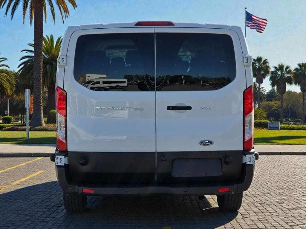 2018 Ford Transit-350 XLT - Photo 6