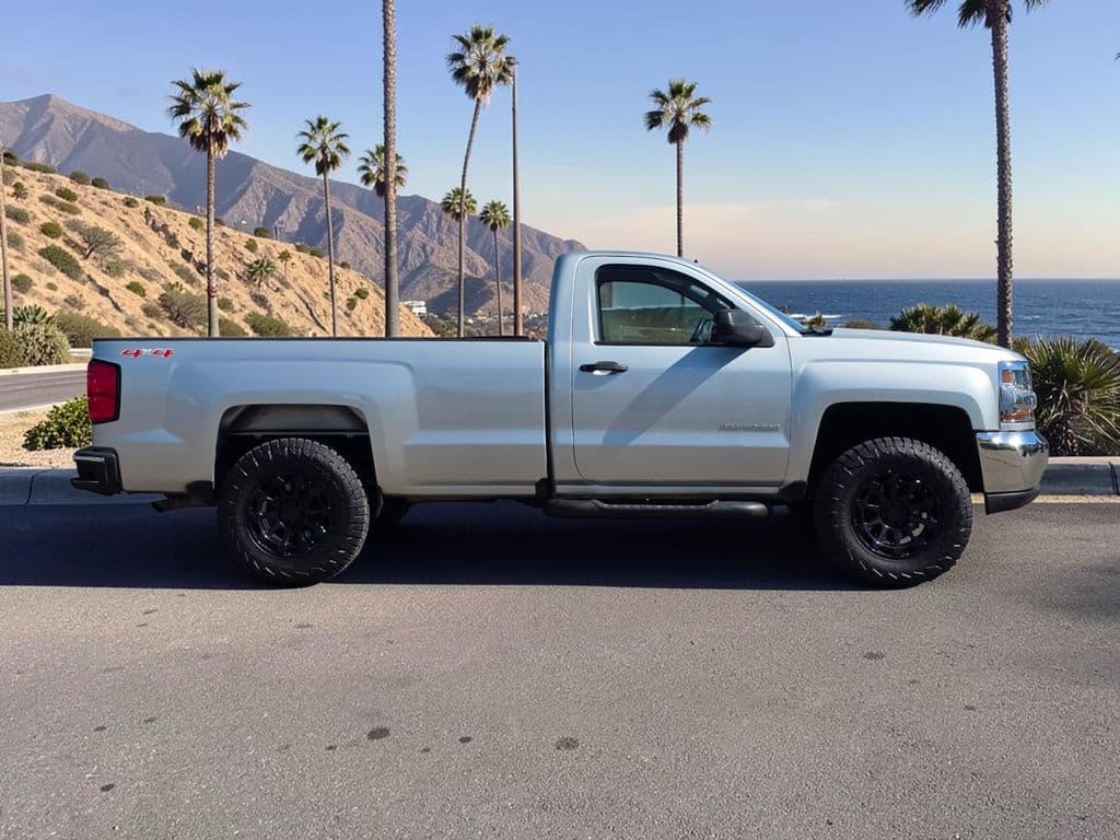 2017 Chevrolet Silverado 1500 WT - Photo 9