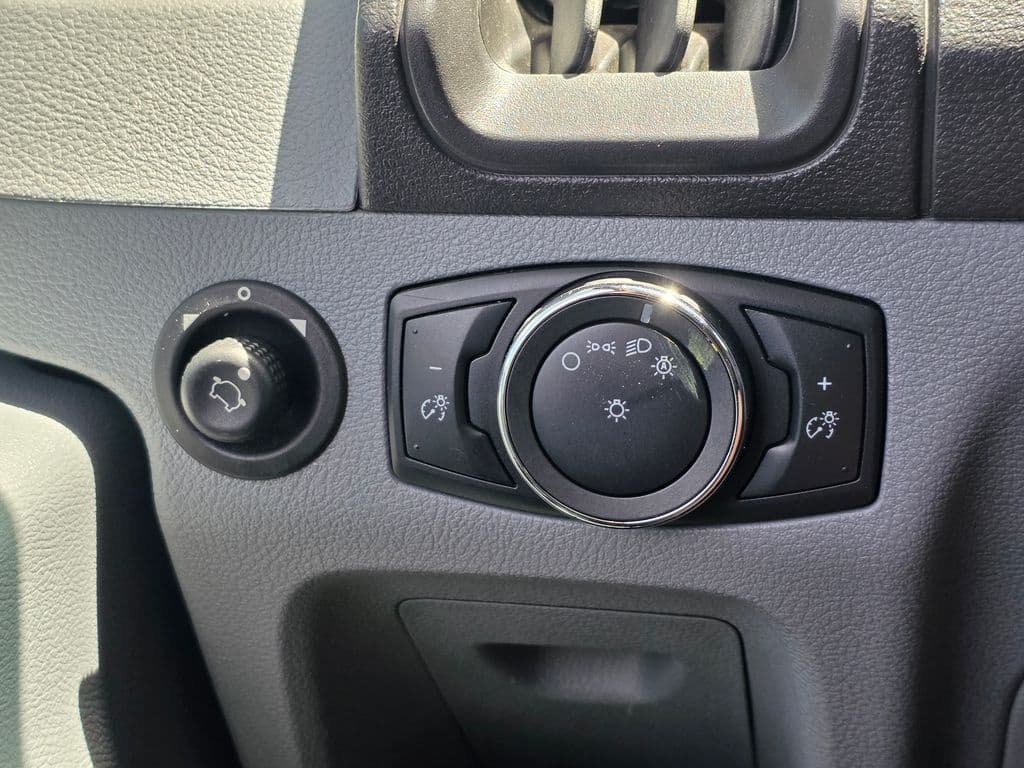2019 Ford Transit-350 XLT - Photo 41