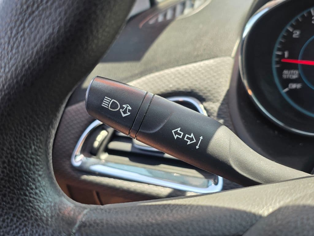 2018 Chevrolet Cruze LT - Photo 34