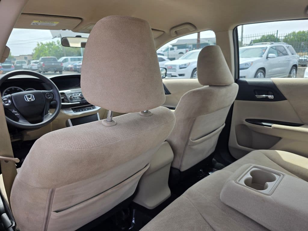 2013 Honda Accord LX - Photo 21