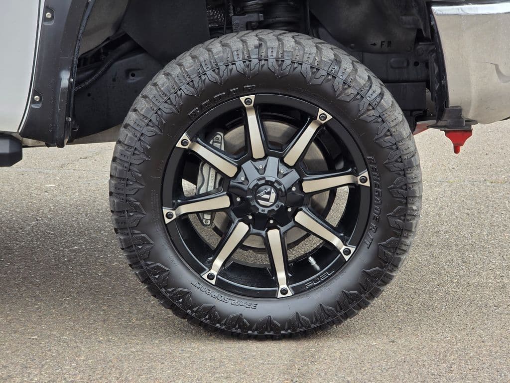 2017 Toyota Tundra SR5 - Photo 4