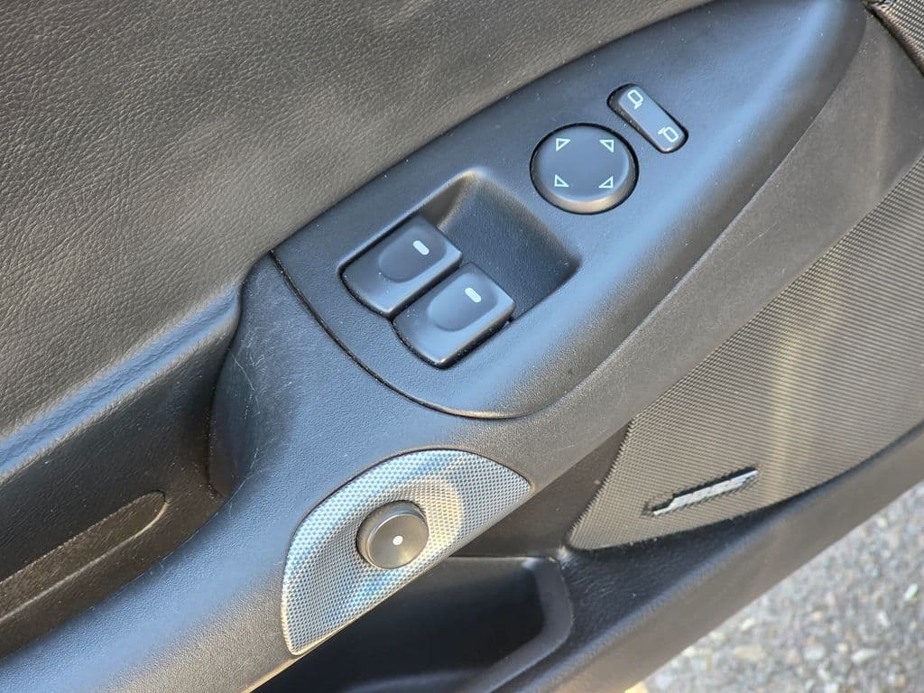 2005 Chevrolet Corvette Base - Photo 30