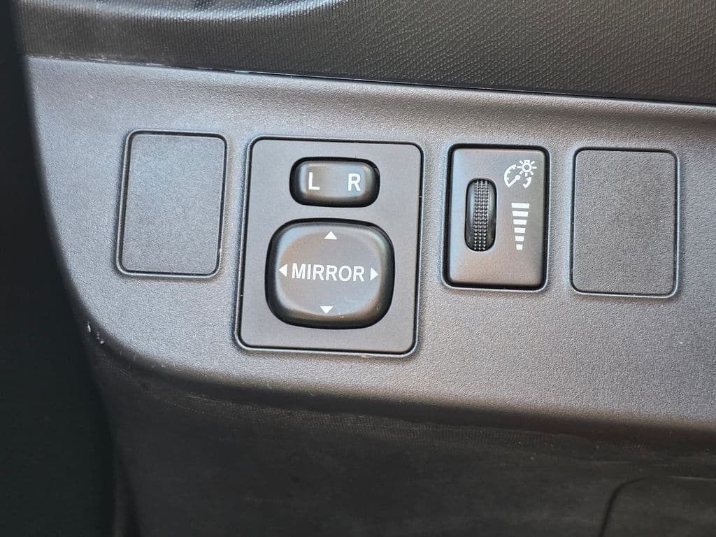 2014 Toyota Prius c Two - Photo 38