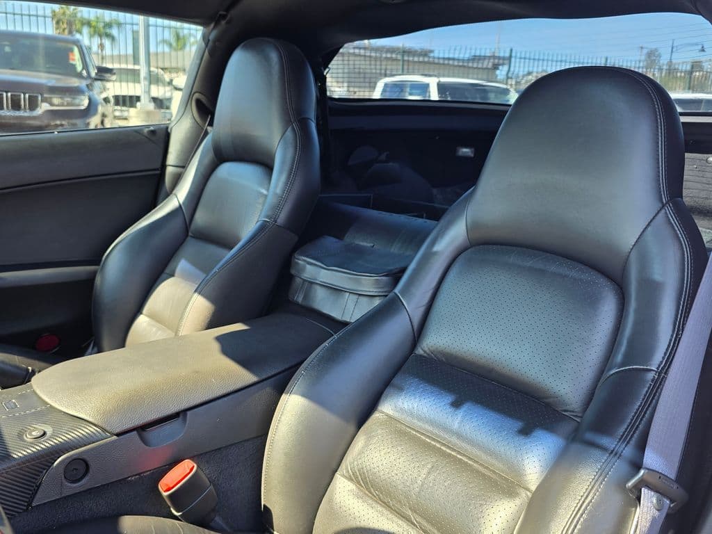 2005 Chevrolet Corvette Base - Photo 28