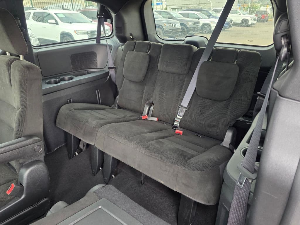 2016 Dodge Grand Caravan SE Plus - Photo 17
