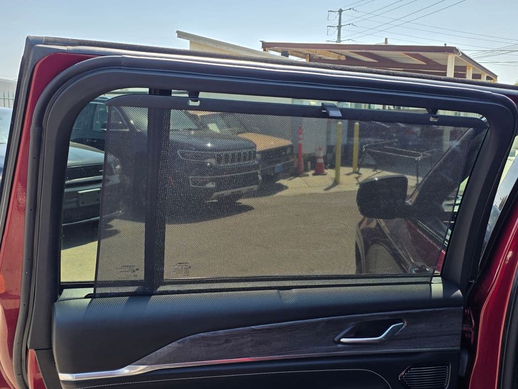 2021 Jeep Grand Cherokee L Overland - Photo 26