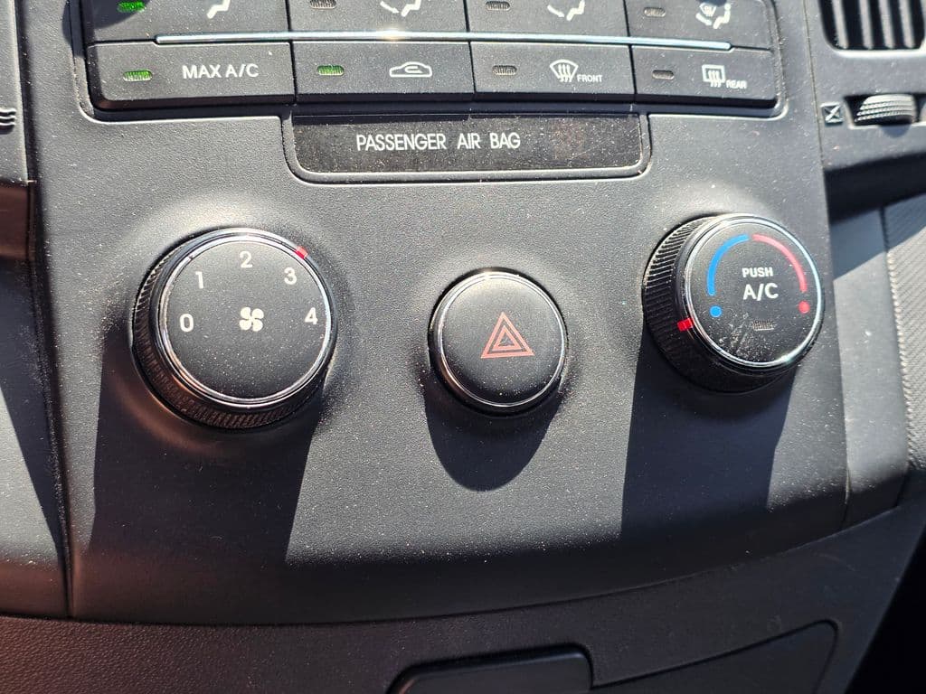 2010 Hyundai Elantra Touring GLS - Photo 32