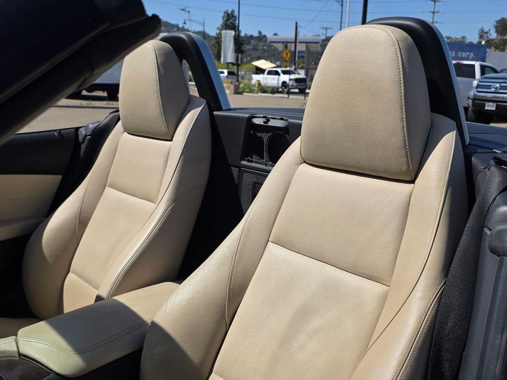 2012 BMW Z4 sDrive28i - Photo 17