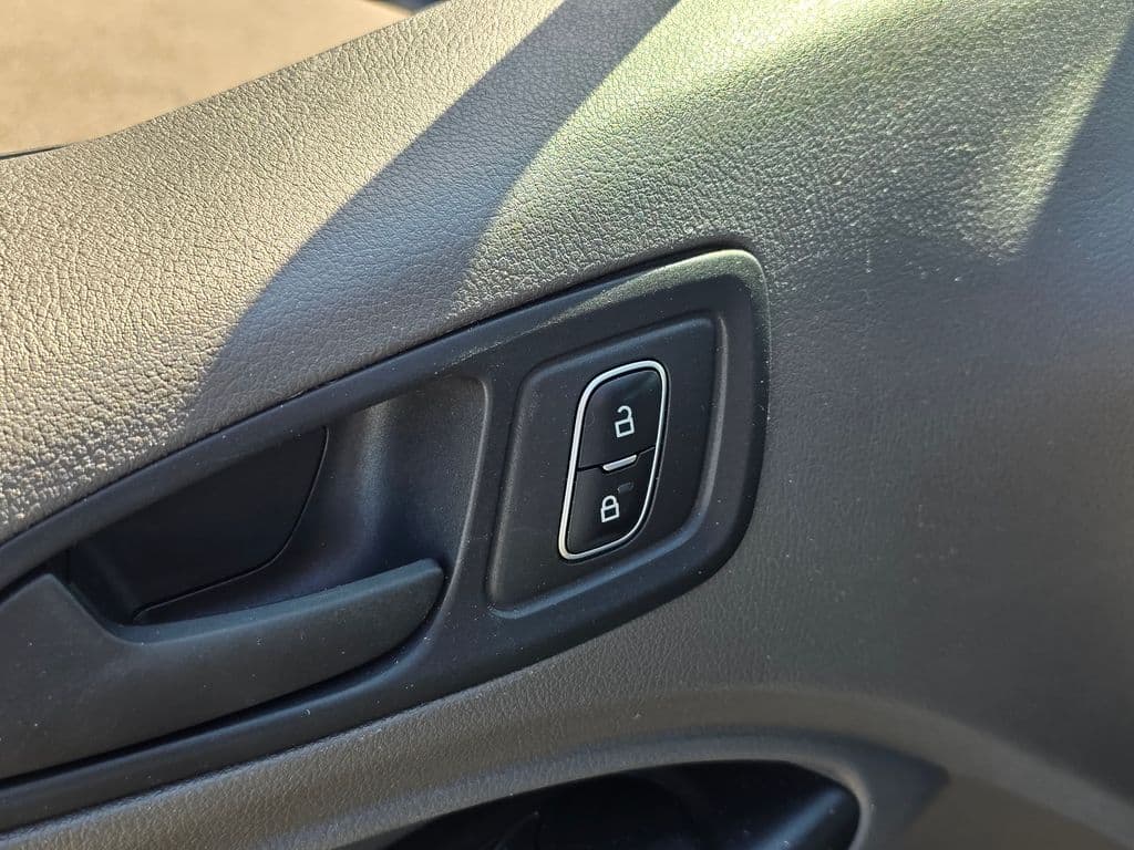 2023 Ford Transit Connect XL - Photo 20