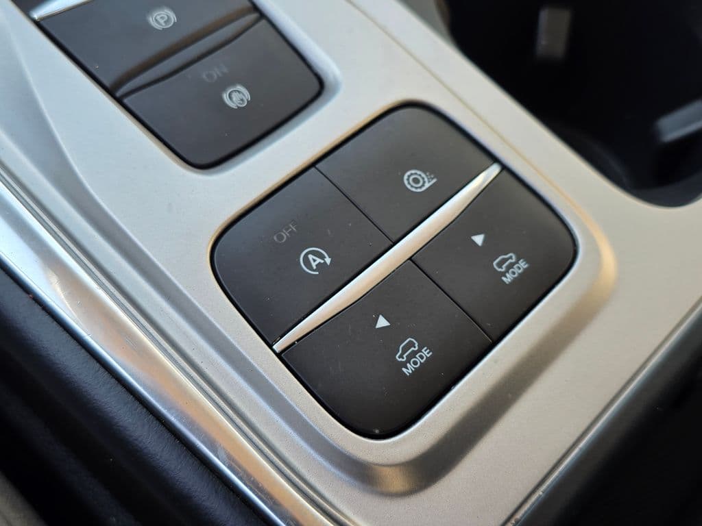 2020 Ford Explorer XLT - Photo 19