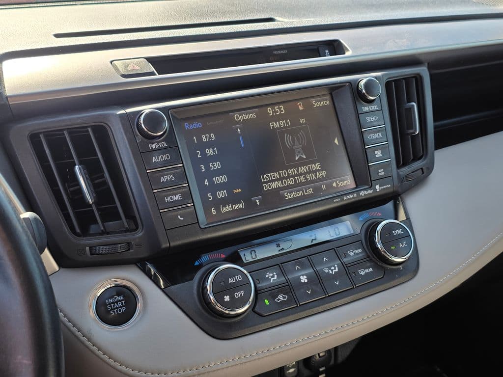 2016 Toyota RAV4 XLE - Photo 31