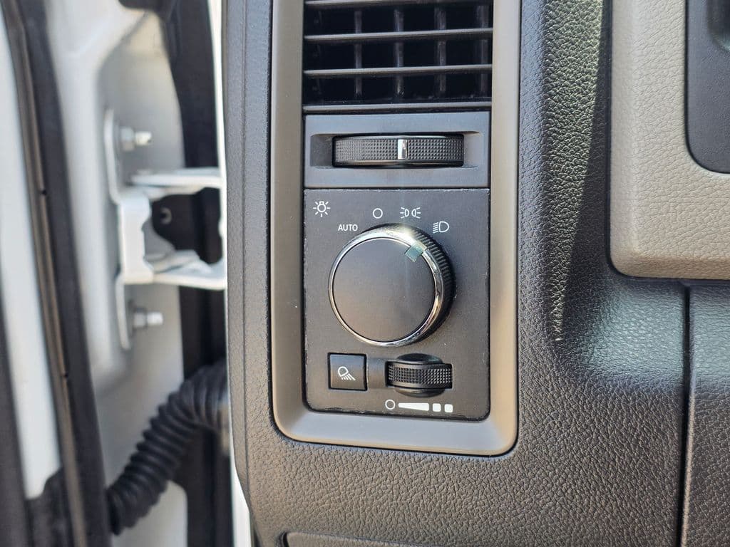 2012 Ram 1500 ST - Photo 38