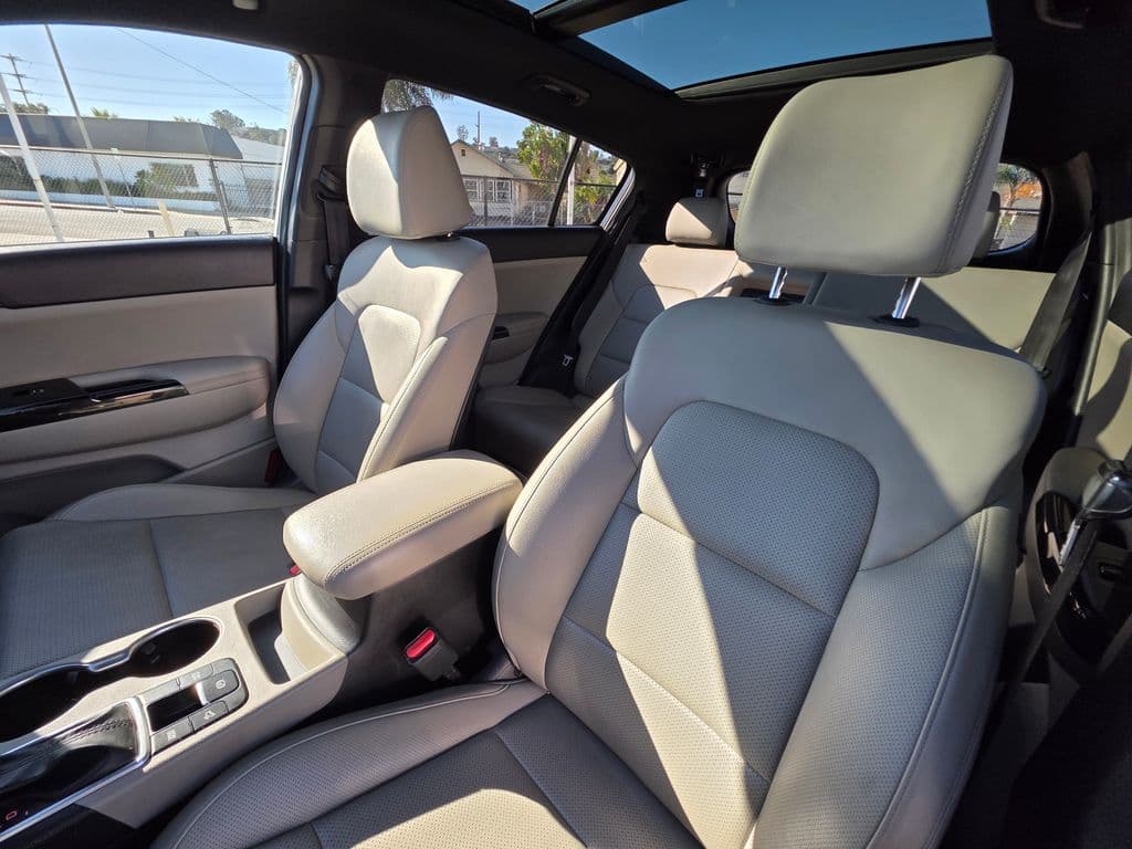 2020 Kia Sportage S - Photo 16