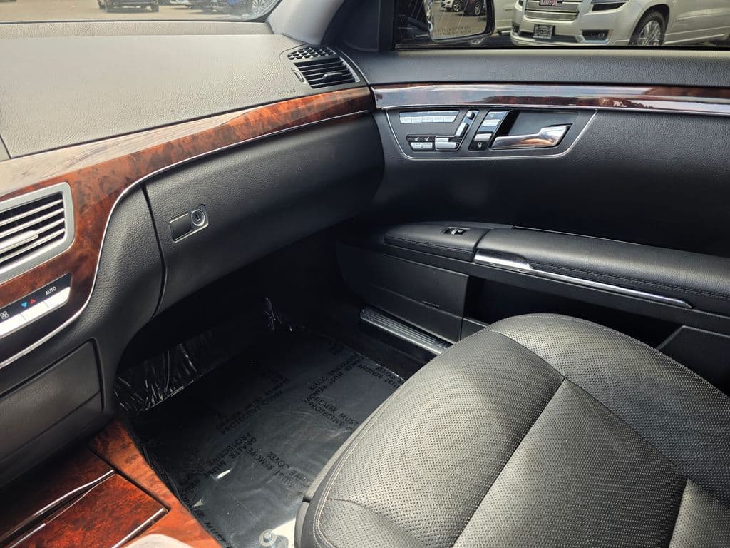 2012 Mercedes-Benz S-Class S 550 - Photo 40