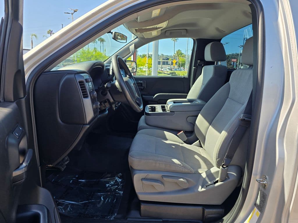 2017 Chevrolet Silverado 1500 WT - Photo 16