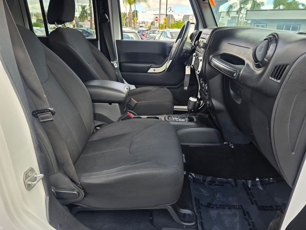 2016 Jeep Wrangler Unlimited Sport - Photo 14