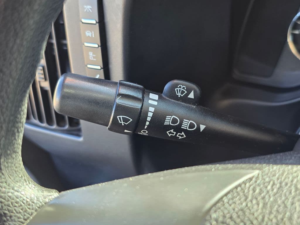 2015 Chevrolet Express 2500 Work Van - Photo 34